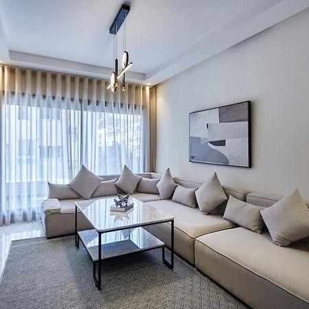 Your Home Away From Home 2 Bed Flat With Parking 카사블랑카 외부 사진